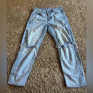 American Eagle mom straight jeans, size 4